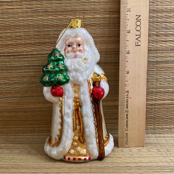 Hand Crafted Kris Kringle Glass Ornament - Picture 5 of 10